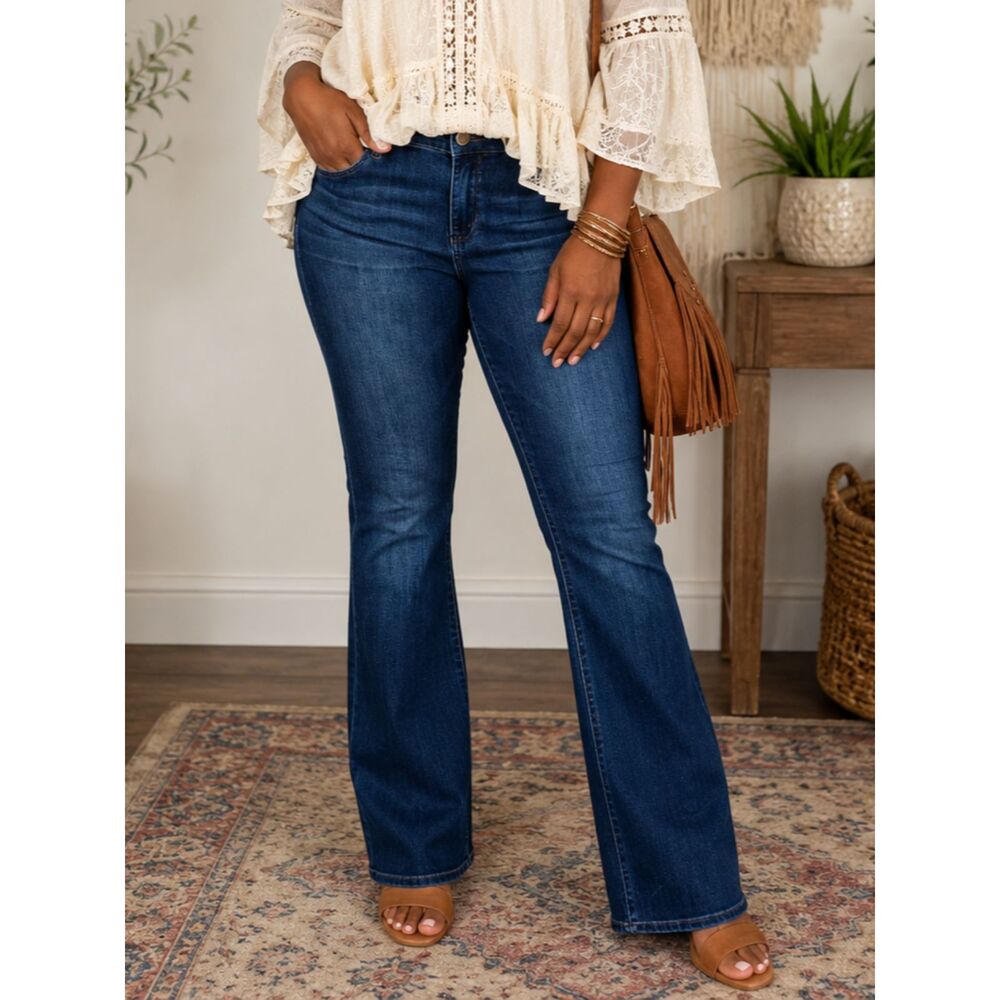 Kut from the Kloth Baby Bootcut Jeans Women's 14P Petite Dark Wash Stretch Denim